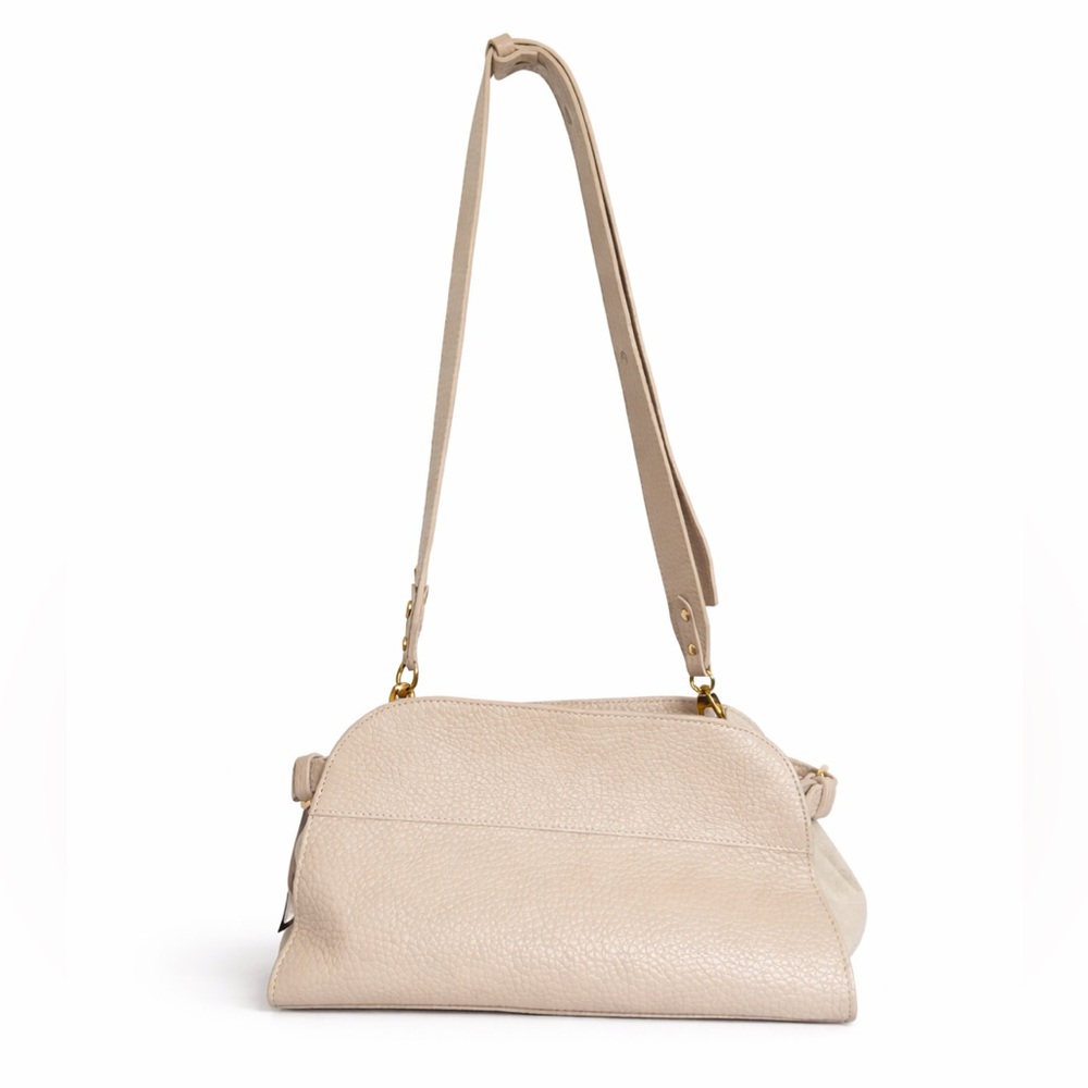 Elegant Cream Leather and Suede Shoulder Bag